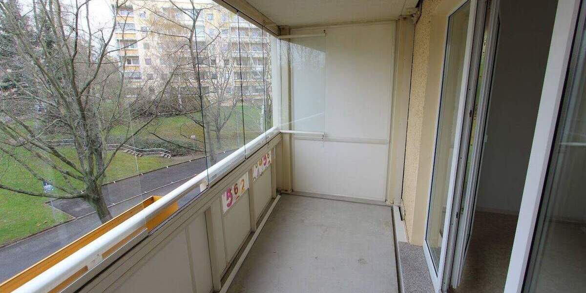 Etagenwohnung Gera Lusan - 2 Zimmer, 50 m&sup2;, 295&euro; | Angebot:24972127