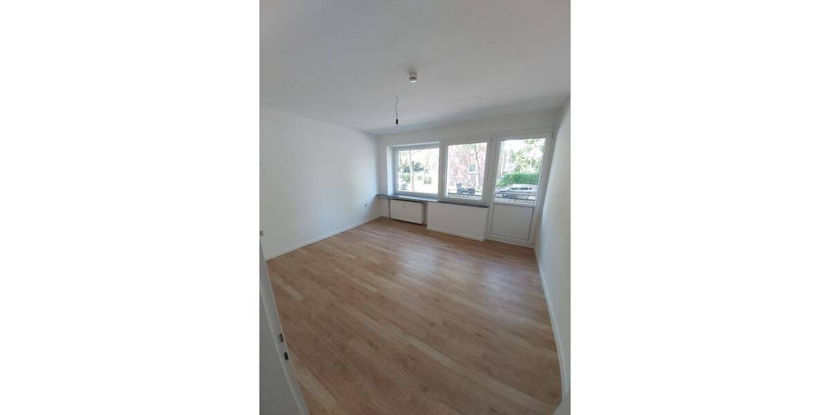 Etagenwohnung Wilhelmshaven Innenstadt - 2 Zimmer, 67 m&sup2;, 399&euro; | Angebot:25775004