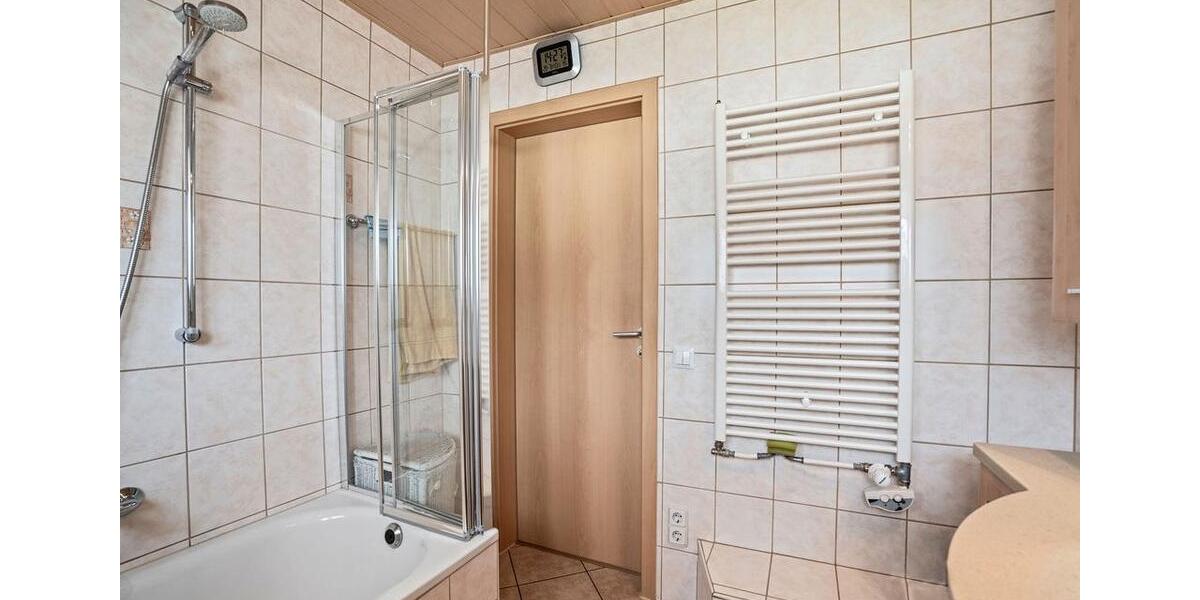 Etagenwohnung Friedrichshafen Ailingen - 4 Zimmer, 110 m&sup2;, 1.750&euro; | Angebot:25162189