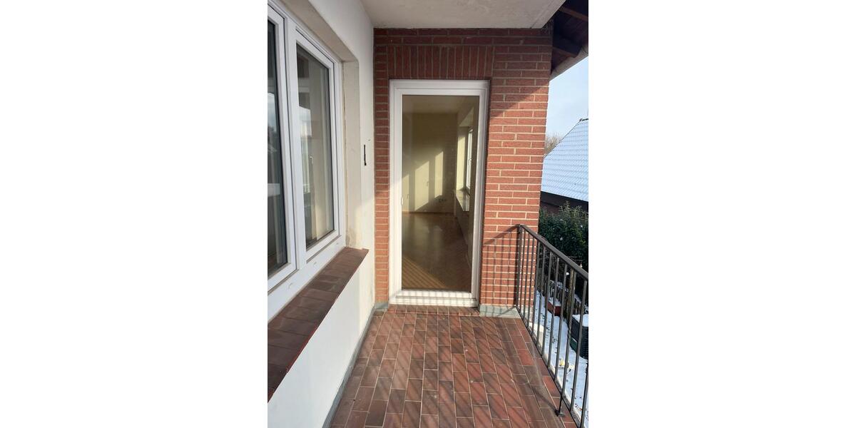 Etagenwohnung Ganderkesee - 3 Zimmer, 74 m&sup2;, 700&euro; | Angebot:24774010