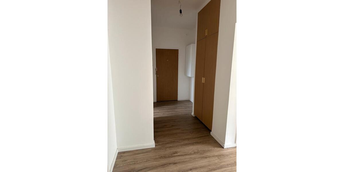 Erdgeschoßwohnung Berlin Neukölln - 2 Zimmer, 60 m&sup2;, 1.100&euro; | Angebot:26044379