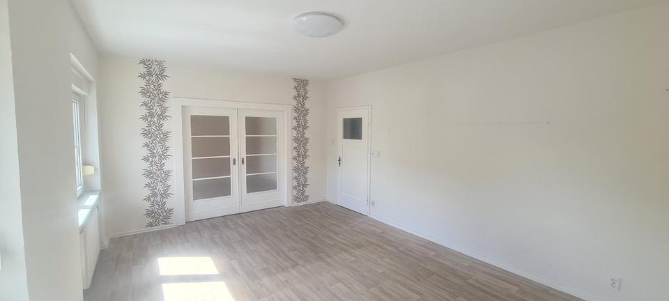 Etagenwohnung Finsterwalde - 3 Zimmer, 69 m&sup2;, 528&euro; | Angebot:26564742