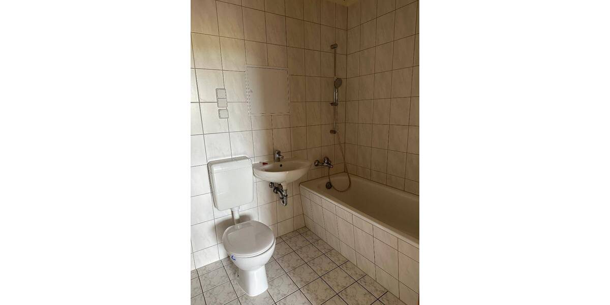Etagenwohnung Kirchberg - 3 Zimmer, 68 m&sup2;, 413&euro; | Angebot:23987611