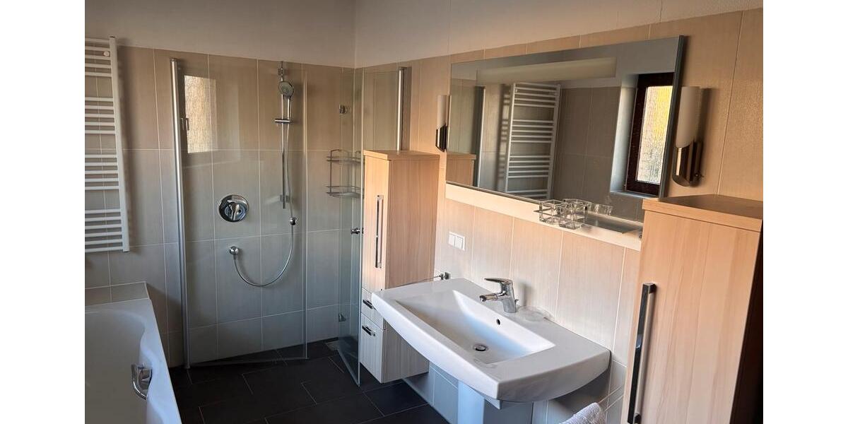 Einfamilienhaus Wennigsen (Deister) - 5 Zimmer, 160 m&sup2;, 1.400&euro; | Angebot:25302613