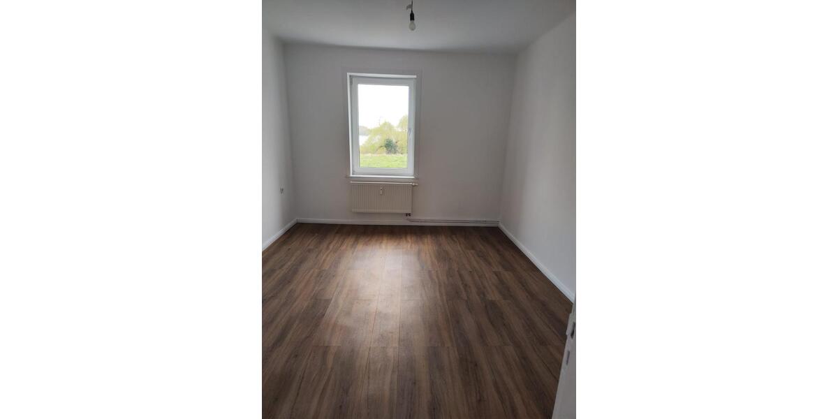 Erdgeschoßwohnung Brandenburg an der Havel Kirchmöser Dorf - 2 Zimmer, 49 m&sup2;, 420&euro; | Angebot:26412833