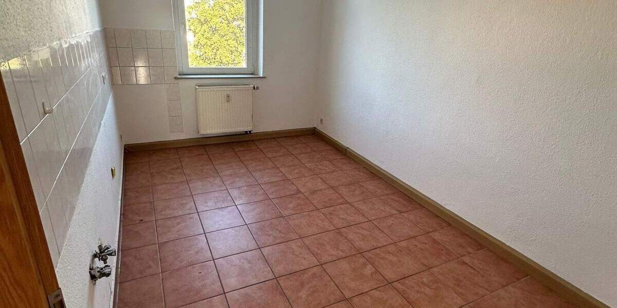 Etagenwohnung Weißenfels - 2 Zimmer, 54 m&sup2;, 325&euro; | Angebot:24990523