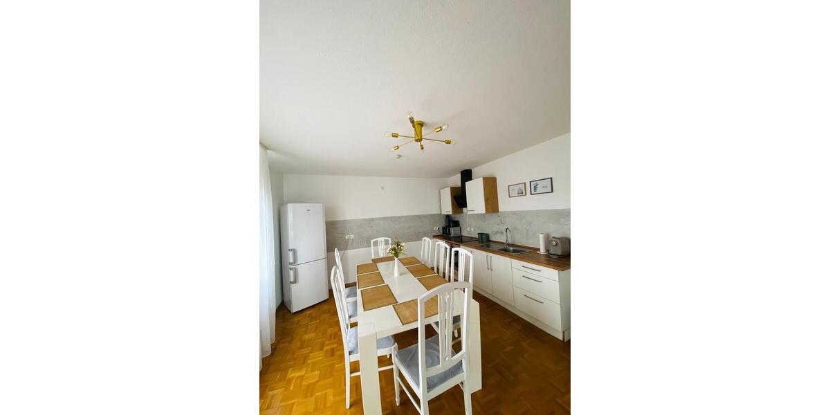 Wohnen auf Zeit Homberg (Efze) - 4 Zimmer, 113 m&sup2;, 19&euro; | Angebot:26252082