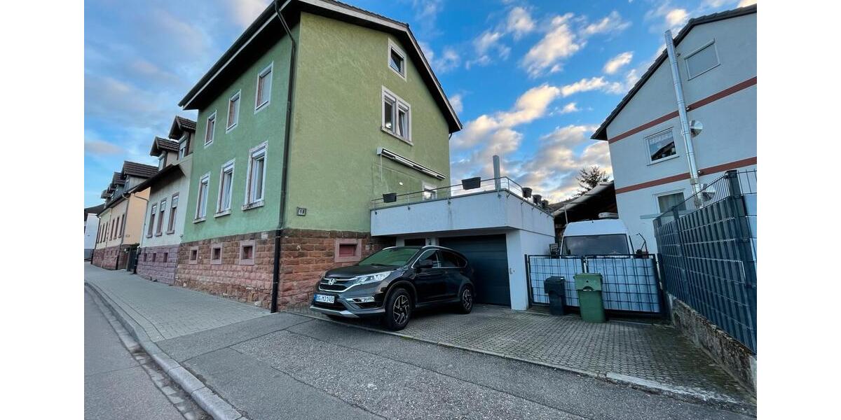 Reihenhaus Lahr (Schwarzwald) - 5 Zimmer, 130 m&sup2;, 1.800&euro; | Angebot:25105757