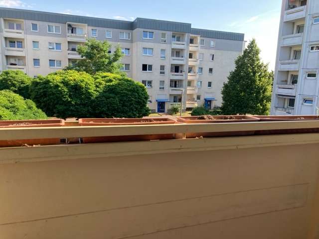 Etagenwohnung Gotha Siedlung Mittelhausen - 2 Zimmer, 50 m&sup2;, 300&euro; | Angebot:27067805