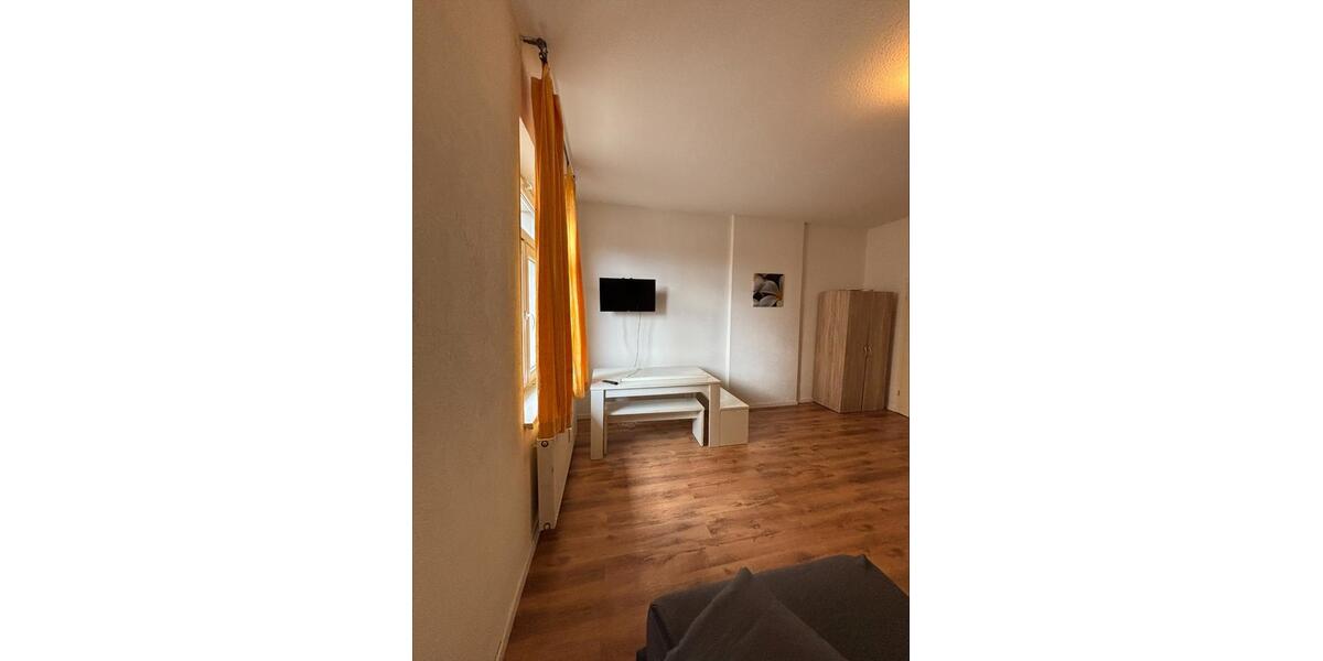 Wohnen auf Zeit Halle (Saale) Büschdorf - 12 Zimmer, 12 m&sup2;, 12&euro; | Angebot:10294514