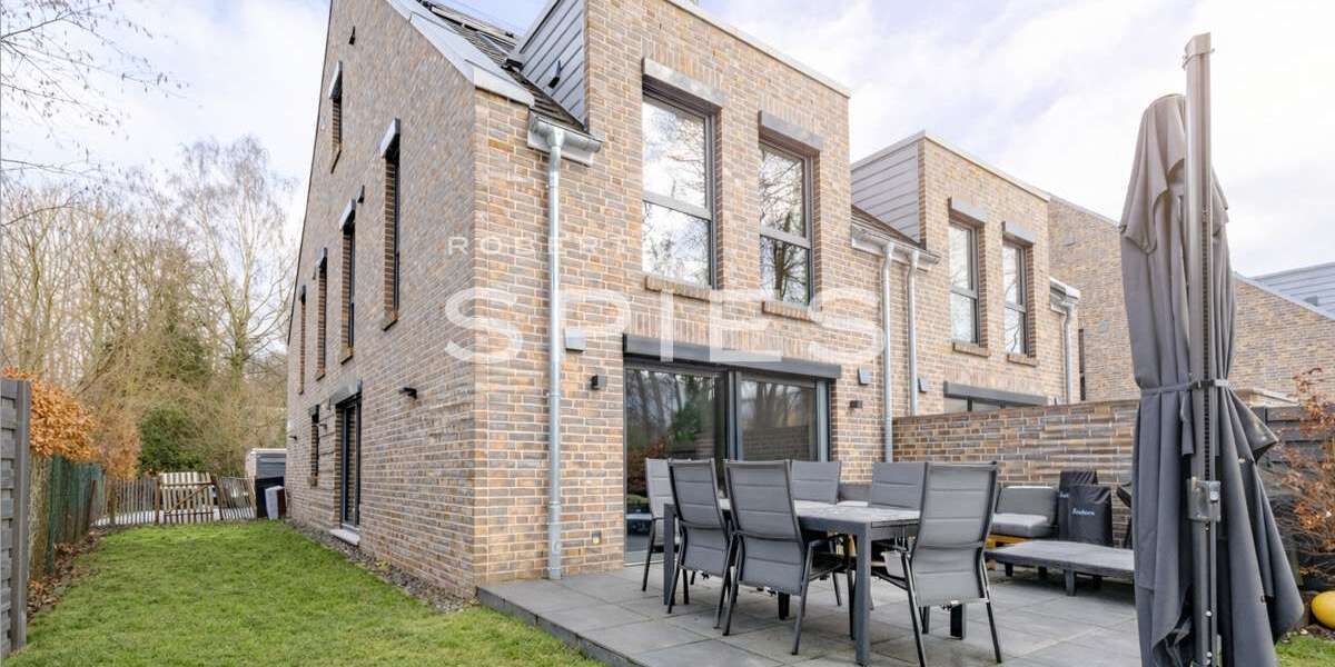 Einfamilienhaus Bremen Oberneuland - 5 Zimmer, 166 m&sup2;, 2.550&euro; | Angebot:26497427