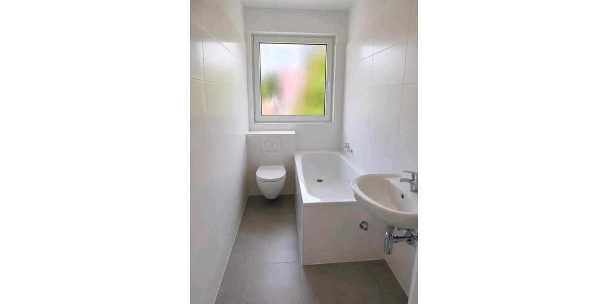 Etagenwohnung Solingen - 2 Zimmer, 55 m&sup2;, 650&euro; | Angebot:26582067