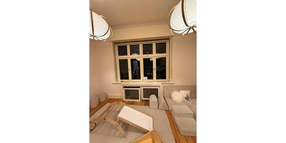 Etagenwohnung Wedel - 4 Zimmer, 169 m&sup2;, 3.890&euro; | Angebot:24535940