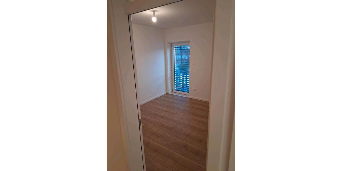 Moderne 3-Zimmer-WG nur für Studenten-innen, nähe Gewerbepark 3 zimmer