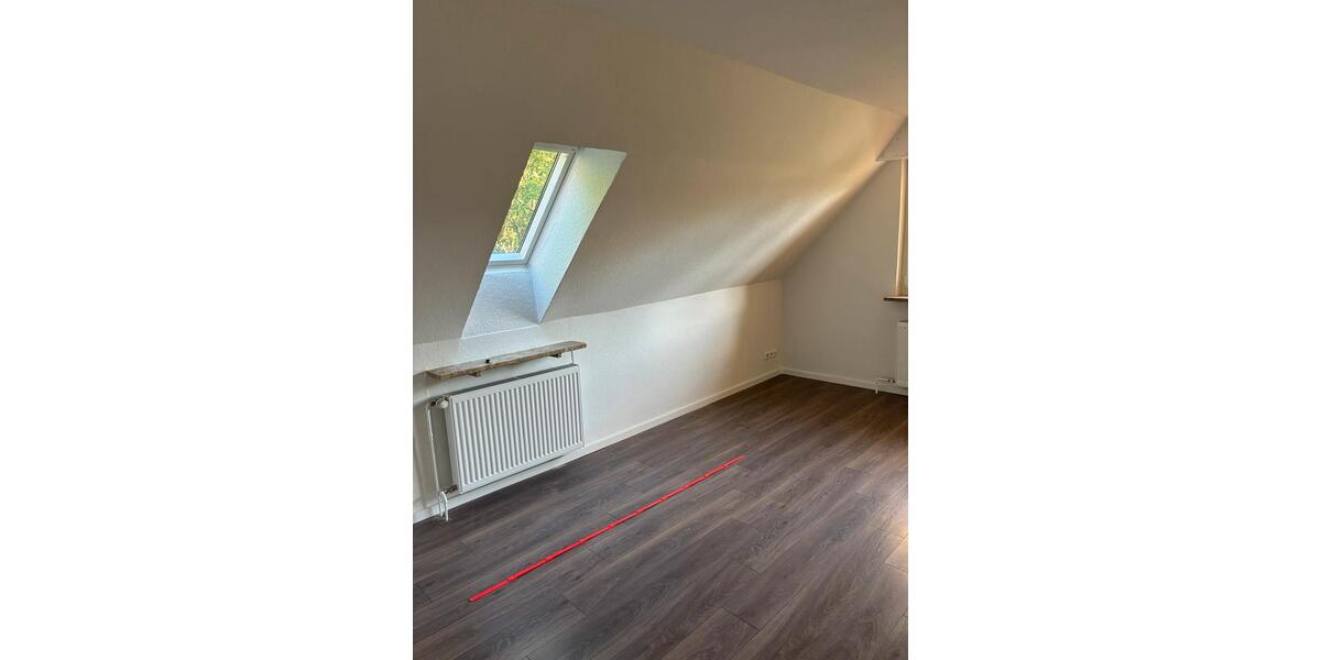 Dachgeschoßwohnung Celle Altenhagen - 3 Zimmer, 83 m&sup2;, 950&euro; | Angebot:26702150
