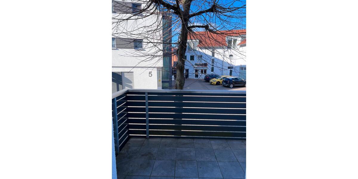 Etagenwohnung Burghaun - 3 Zimmer, 75 m&sup2;, 875&euro; | Angebot:25046829