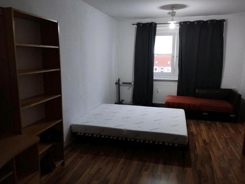 Privat Room in WG 3 zimmer