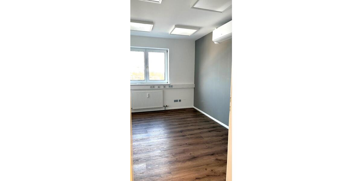 Wohnen auf Zeit Offenburg - 1 Zimmer, 10 m&sup2;, 250&euro; | Angebot:26371321