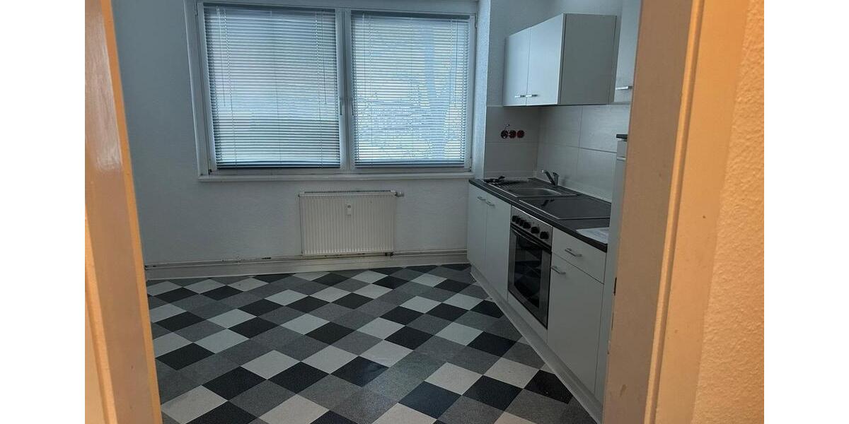 Etagenwohnung Wurzen - 4 Zimmer, 83 m&sup2;, 550&euro; | Angebot:24422511