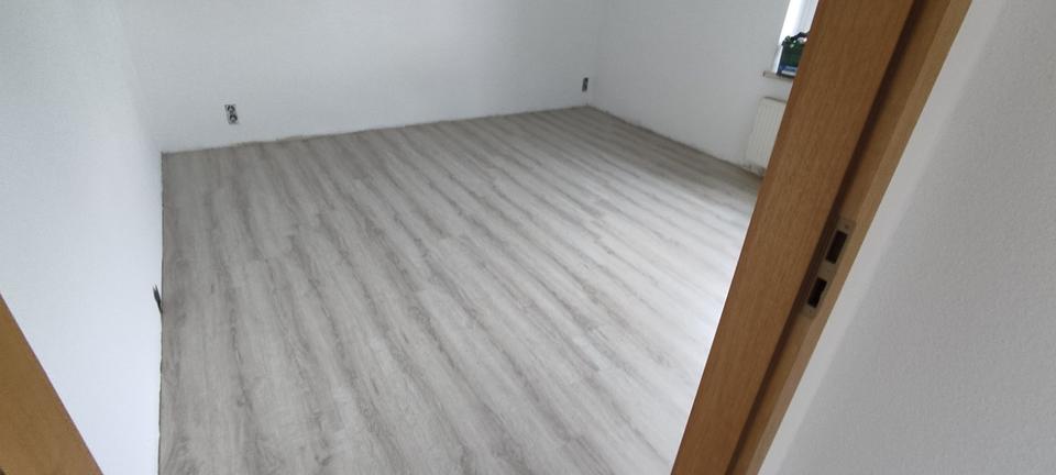 Etagenwohnung Geyer - 3 Zimmer, 93 m&sup2;, 520&euro; | Angebot:24732432