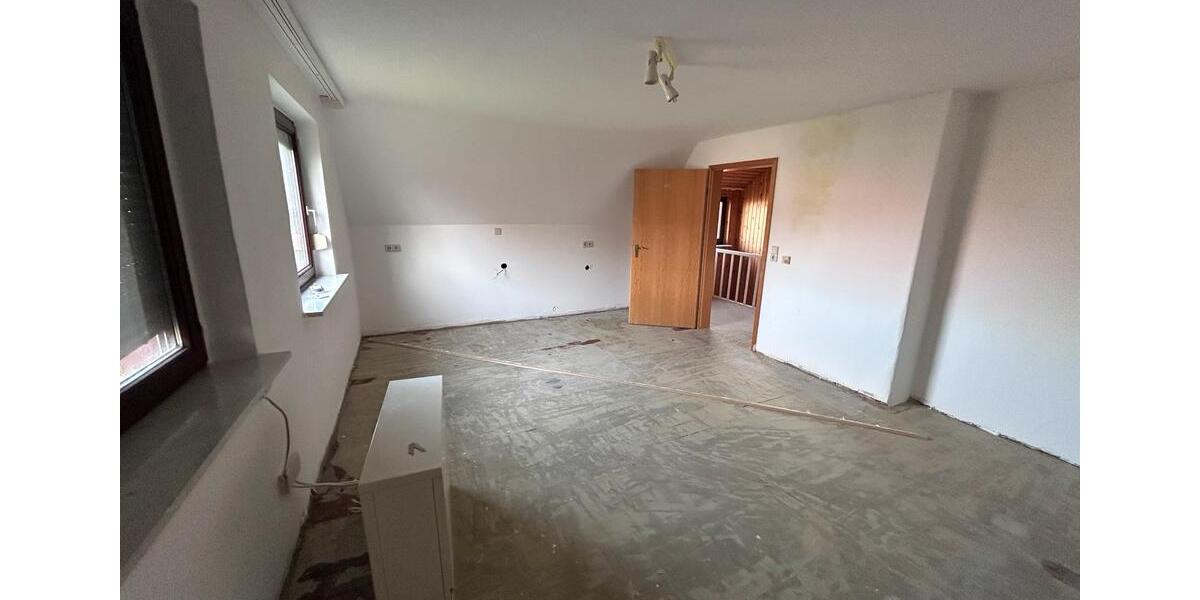 Gemütliche Doppelhaushälfte in Sehnde ( Rethmar ) zu vermieten 3 zimmer