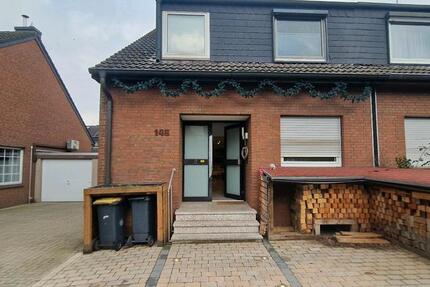 Haus Duisburg Hamborn - 5 Zimmer, 122 m&sup2;, 1.950&euro; | Angebot:25261326