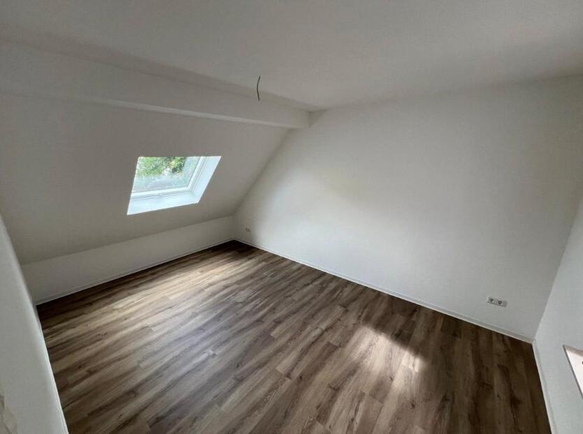 Lichtdurchflutete 4-Raum-Wohnung mit traumhaftem Ausblick