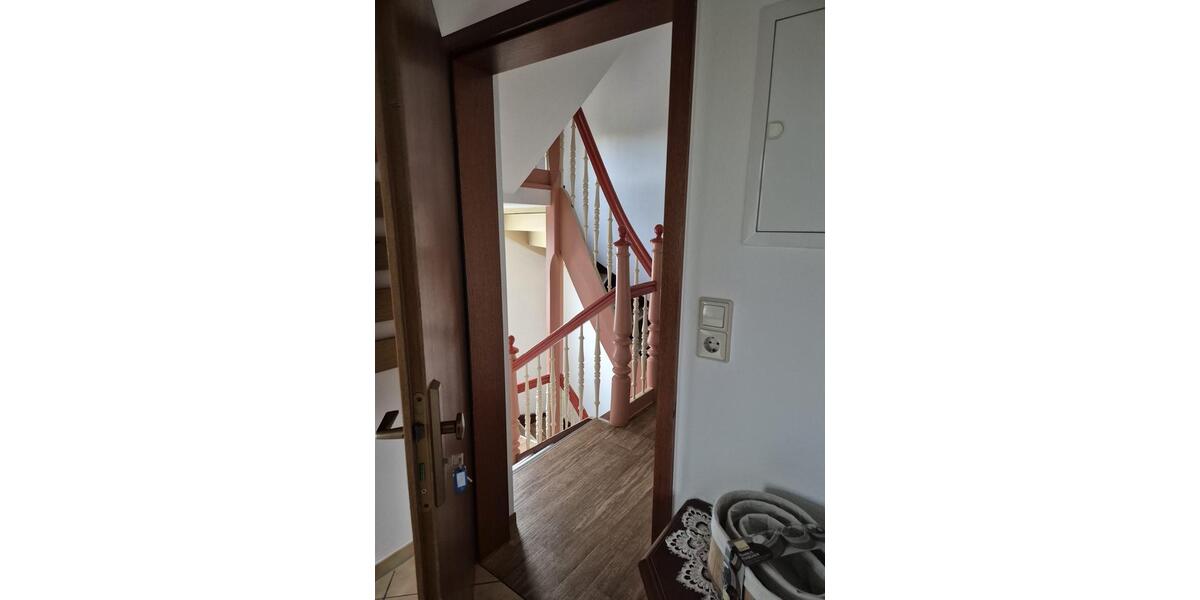 Neu renovierte, möblierte 2-Raum Wohnung in 06729 Elsteraue 2 zimmer