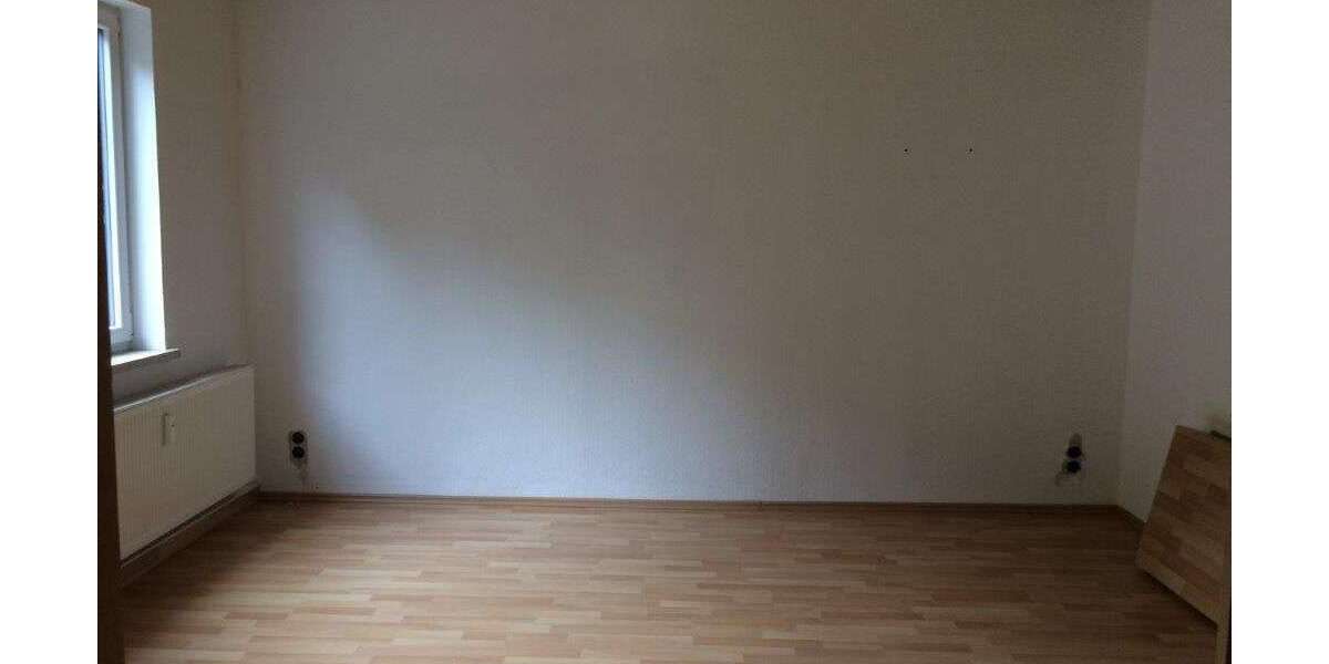 Hier können 1-2 Familien wohnen, 6,5-Zimmer, in sehr ruhiger Lage von Krölpa - Maisonettenwohnung Krölpa b. Pößneck | Angebot:27273446