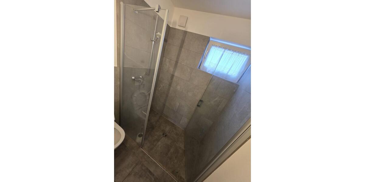 Erdgeschoßwohnung Kelheim - 3 Zimmer, 83 m&sup2;, 1.090&euro; | Angebot:25080960