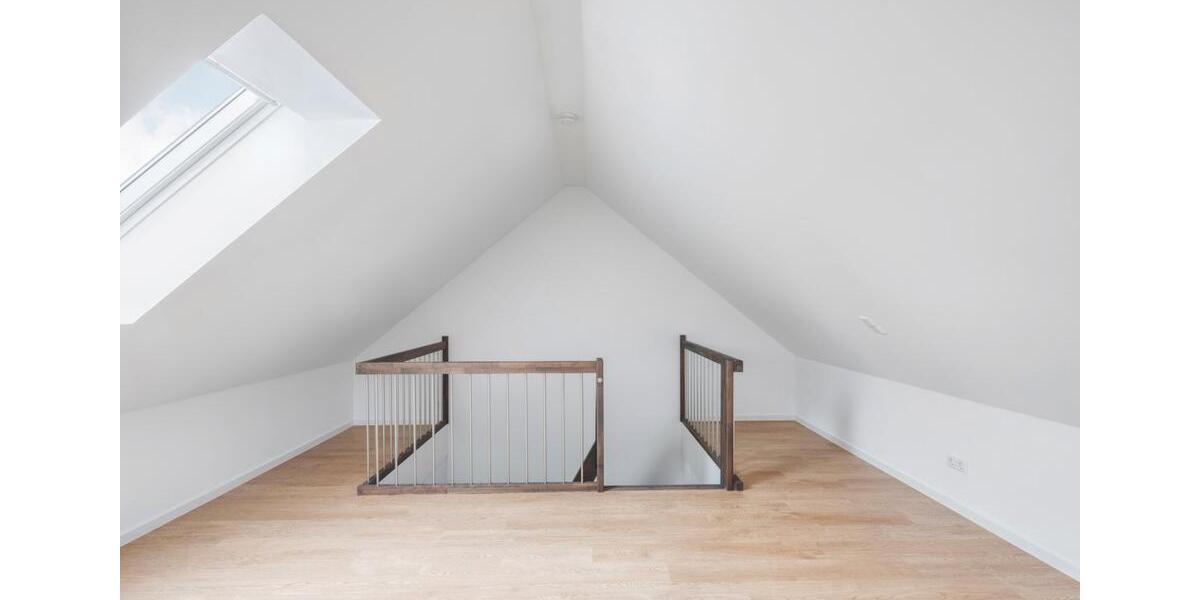 Reihenhaus Stade - 5 Zimmer, 129 m&sup2;, 1.750&euro; | Angebot:26340692