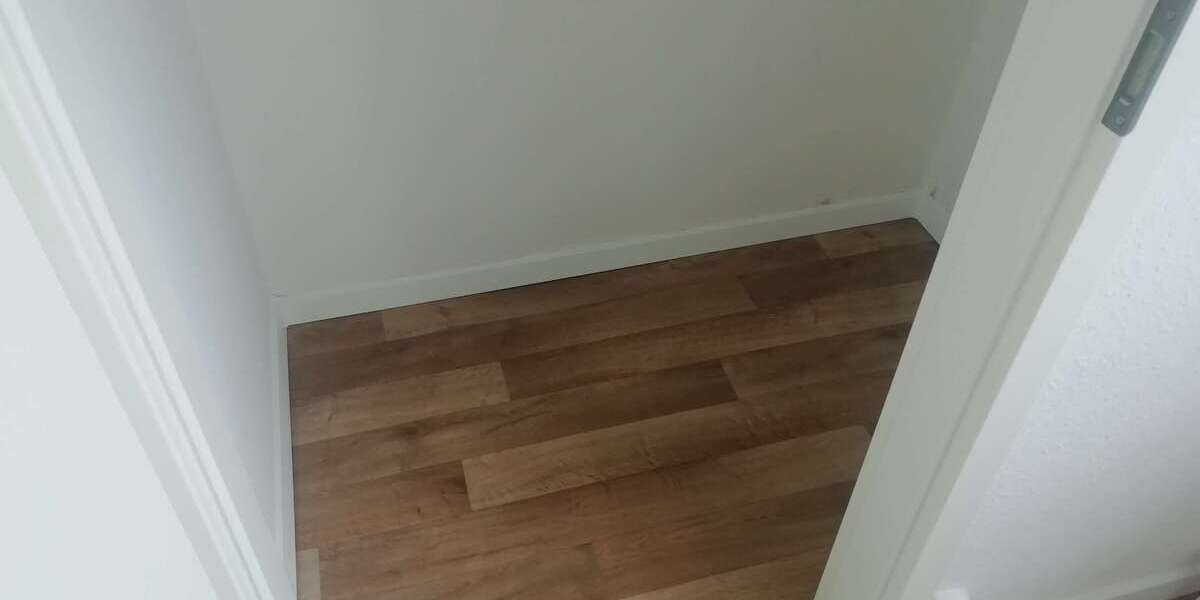 2 Zimmer Wohnung mit Einbauküche! 2 zimmer