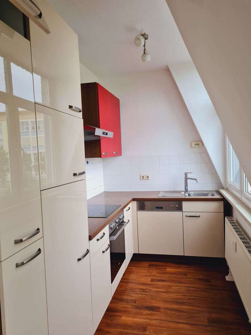 Wohnung zum Mieten in Chemnitz 715 € 110 m² 5 zimmer