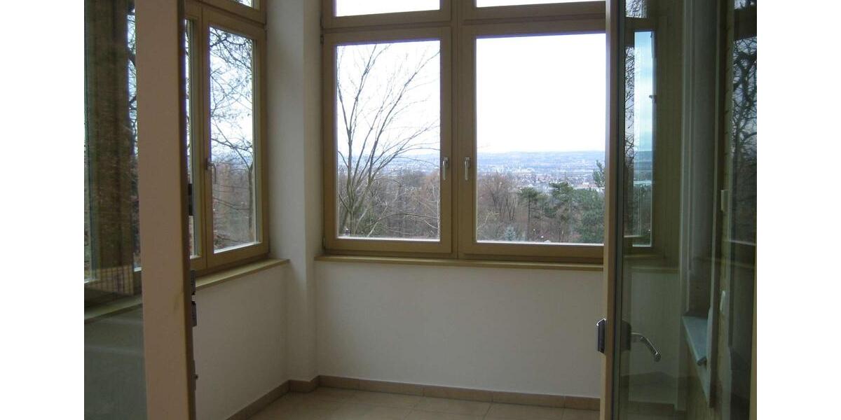 Terrassenwohnung Radebeul - 5 Zimmer, 141 m&sup2;, 1.800&euro; | Angebot:25902803