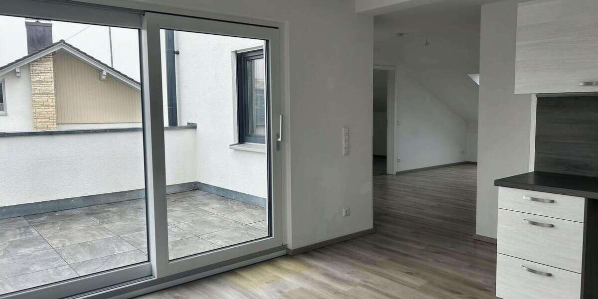 Etagenwohnung Ingolstadt Nordost - 2 Zimmer, 65 m&sup2;, 950&euro; | Angebot:26111706