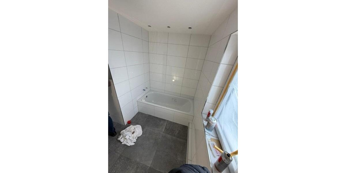Etagenwohnung Böblingen - 3 Zimmer, 80 m&sup2;, 1.750&euro; | Angebot:26247561