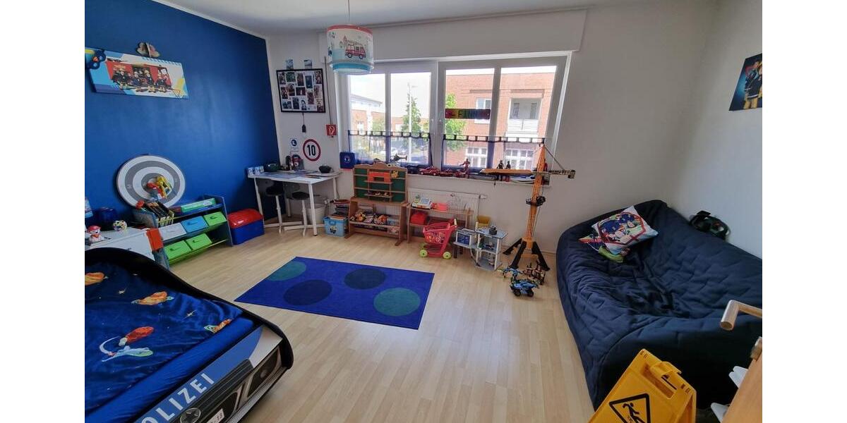 Reihenhaus Bocholt - 5 Zimmer, 135 m&sup2;, 1.390&euro; | Angebot:24672921