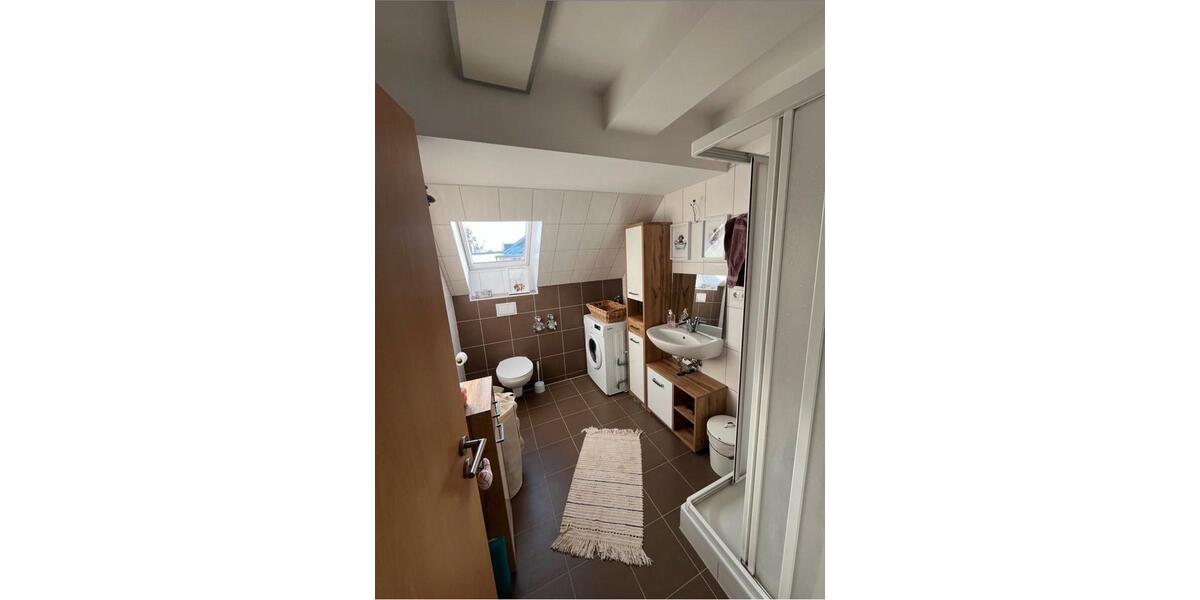 Dachgeschoßwohnung Schwerin Altstadt - 3 Zimmer, 65 m&sup2;, 580&euro; | Angebot:26018042