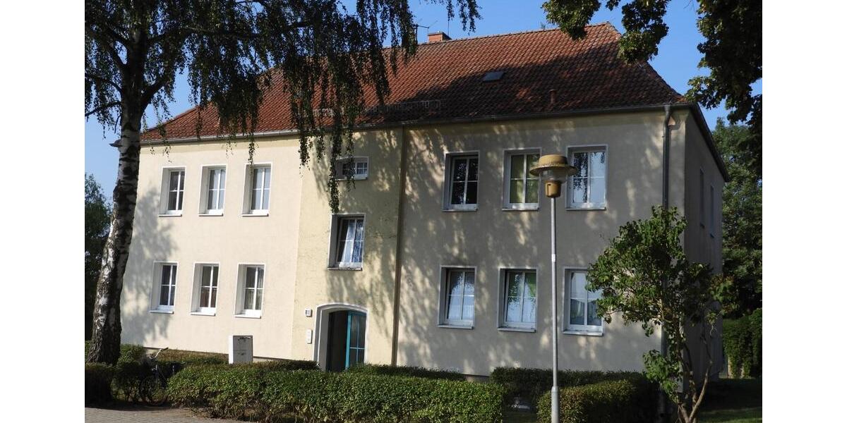 Etagenwohnung Stavenhagen - 3 Zimmer, 64 m&sup2;, 360&euro; | Angebot:23739497