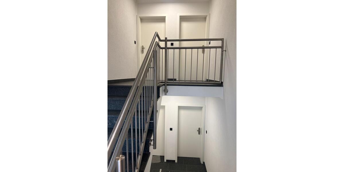 Dachgeschoßwohnung Moers - 2 Zimmer, 64 m&sup2;, 840&euro; | Angebot:24614883