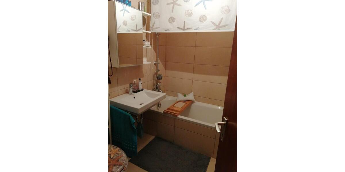 Etagenwohnung Stein - 2 Zimmer, 65 m&sup2;, 715&euro; | Angebot:25942915