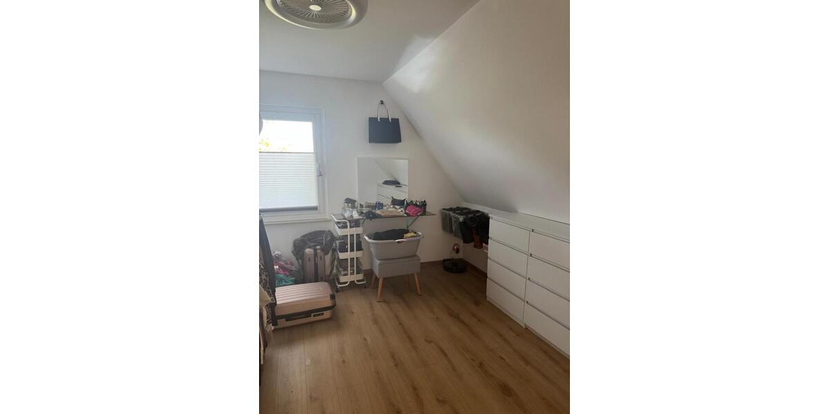 Einfamilienhaus Bad Oeynhausen Dehme - 5 Zimmer, 137 m&sup2;, 1.500&euro; | Angebot:26635011