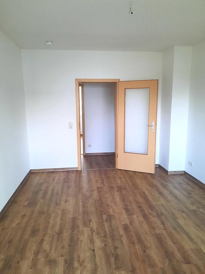 Herein spaziert, in Ihre neuen 4 Wände zimmer