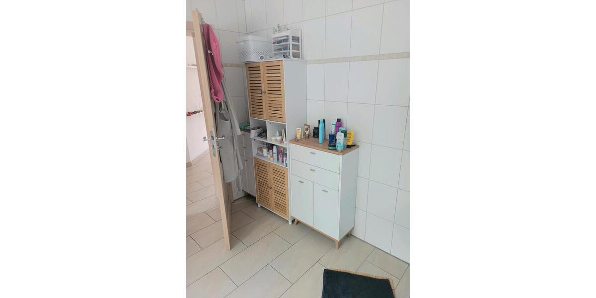 Terrassenwohnung Wiehl - 3 Zimmer, 120 m&sup2;, 1.200&euro; | Angebot:26538387