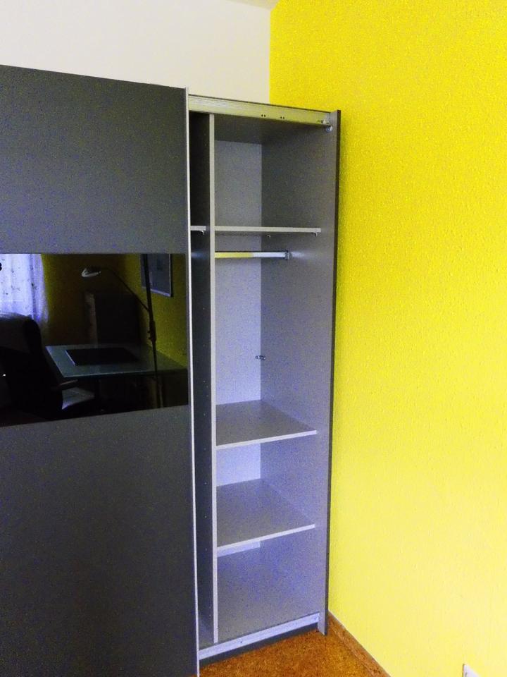 Zimmer in 2er Frauen WG zu vermieten