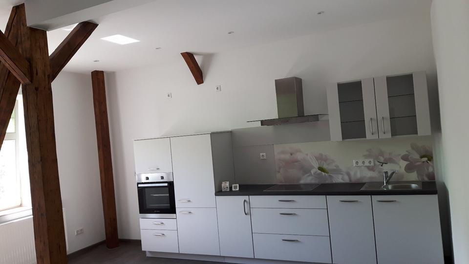 Dachgeschoßwohnung Bernburg (Saale) - 2 Zimmer, 60 m&sup2;, 430&euro; | Angebot:24741430