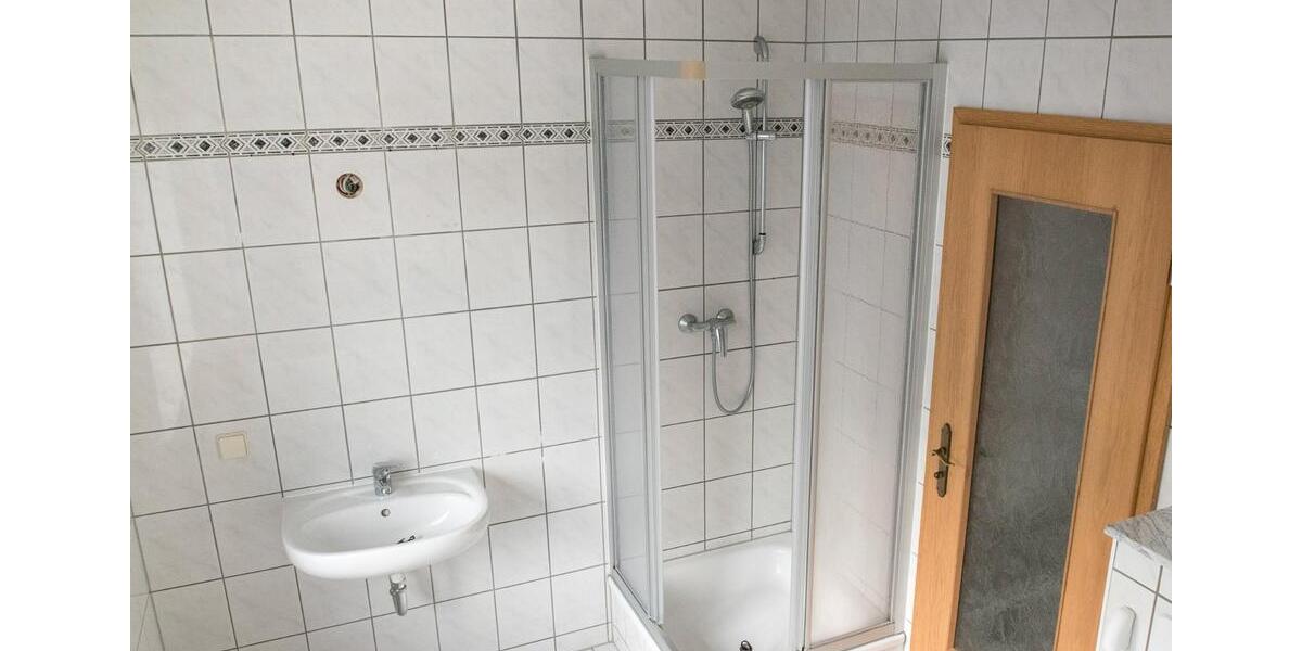 Etagenwohnung Hohenstein-Ernstthal Ernstthal - 2 Zimmer, 52 m&sup2;, 280&euro; | Angebot:26226448