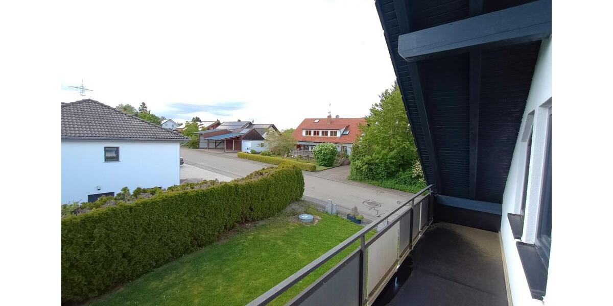 Dachgeschoßwohnung Trossingen - 1 Zimmer, 62 m&sup2;, 400&euro; | Angebot:26580139