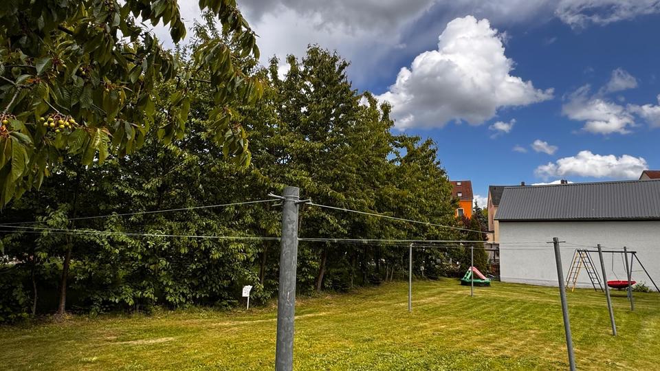 Hochparterre Döbeln - 1 Zimmer, 43 m&sup2;, 280&euro; | Angebot:25988079