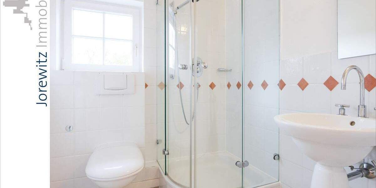 Bauernhaus, Landhaus Bielefeld Schildesche - 7 Zimmer, 202 m&sup2;, 1.998&euro; | Angebot:25669164